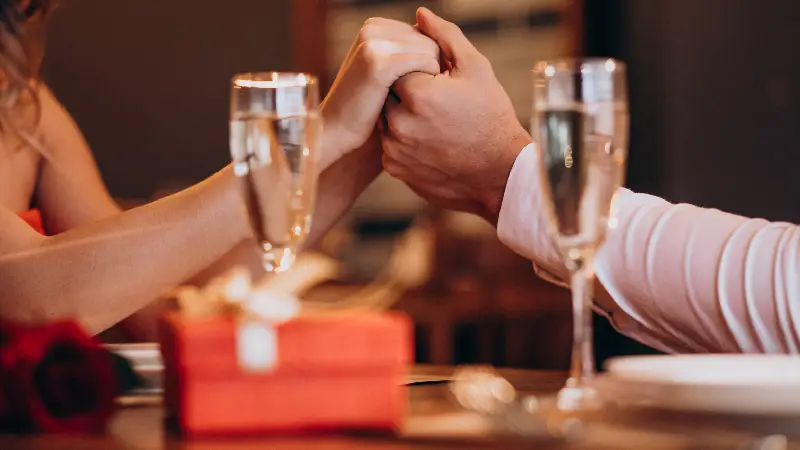Celebre o Dia dos Namorados em Jaguarão - RS_ Romance e Conforto na Pousada Raio de Sol